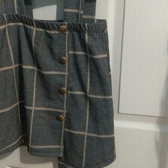 SALE [3/20$] F21 TWO PIECE SHIRT AND SKIRT SET - Picture 3 of 4